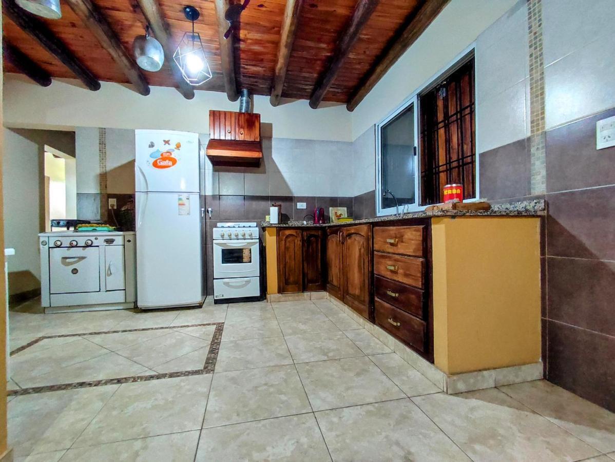 Casa De Campo De Piedra 투누얀 외부 사진